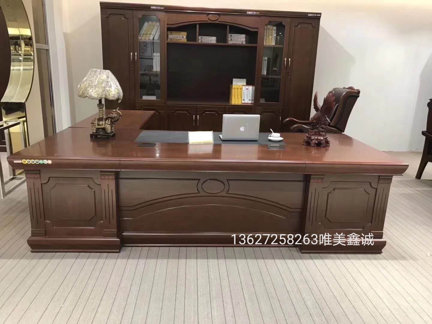 雞西實木大班臺WM-BC-2606
