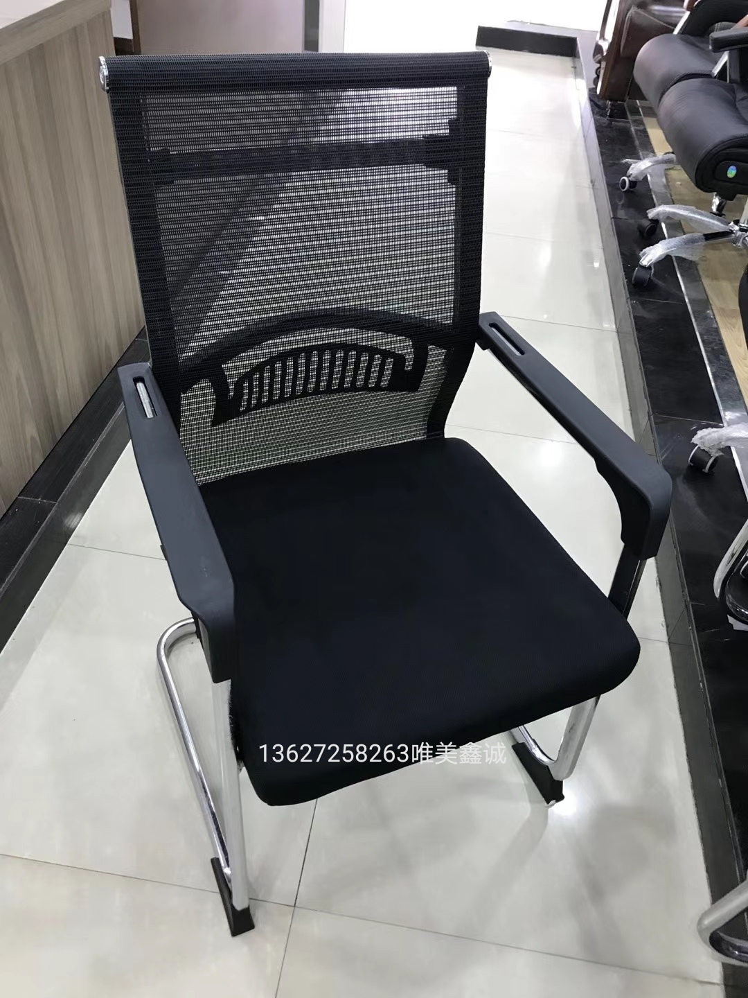 淮南鋼架網(wǎng)面弓字椅WM-BX-030