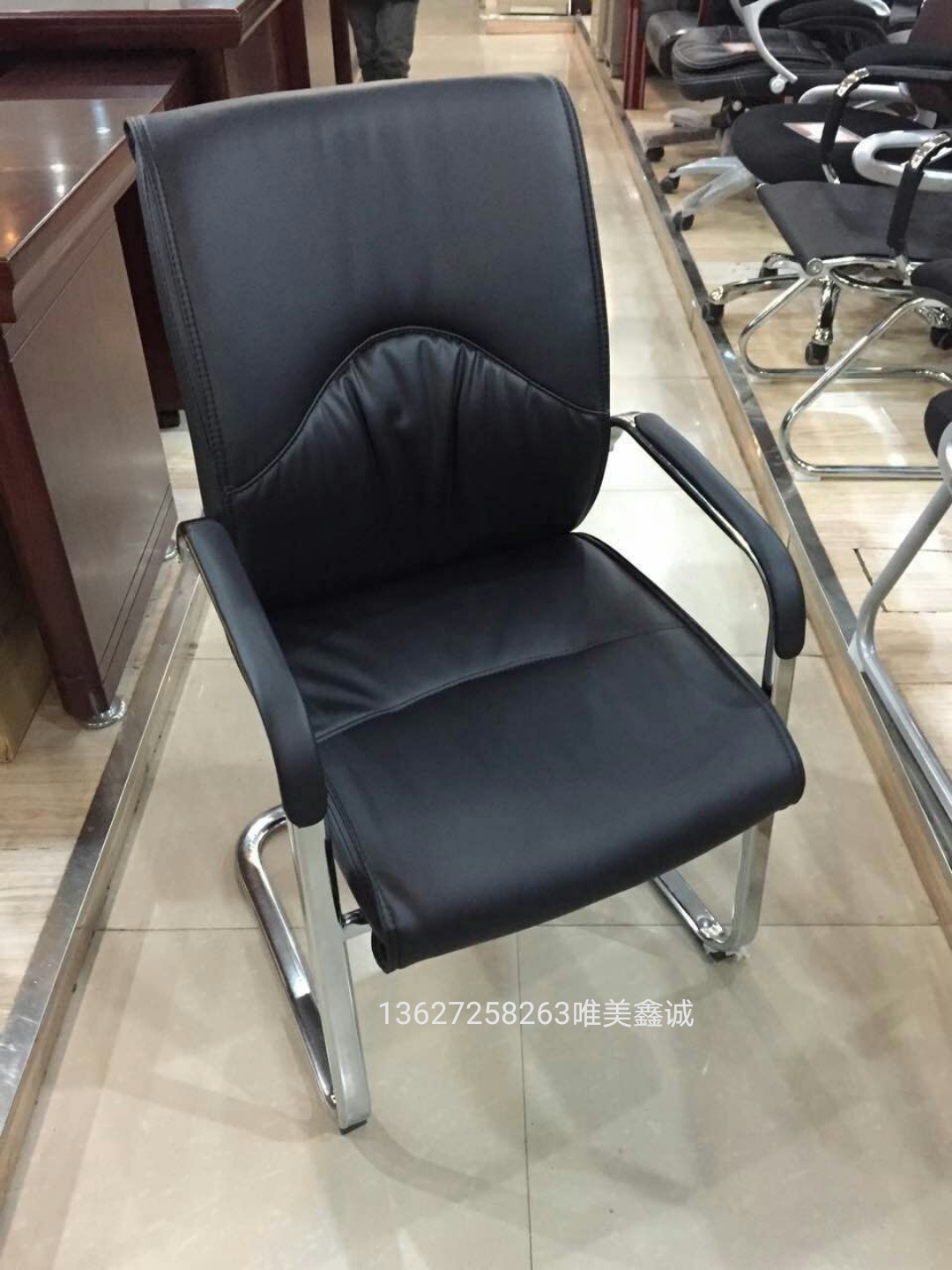 自貢皮面弓字椅WM-BX-038